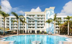 Blue Flamingo Resort